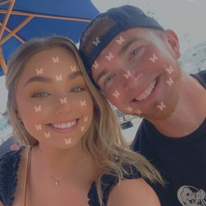 Meet your Posher, Brittany